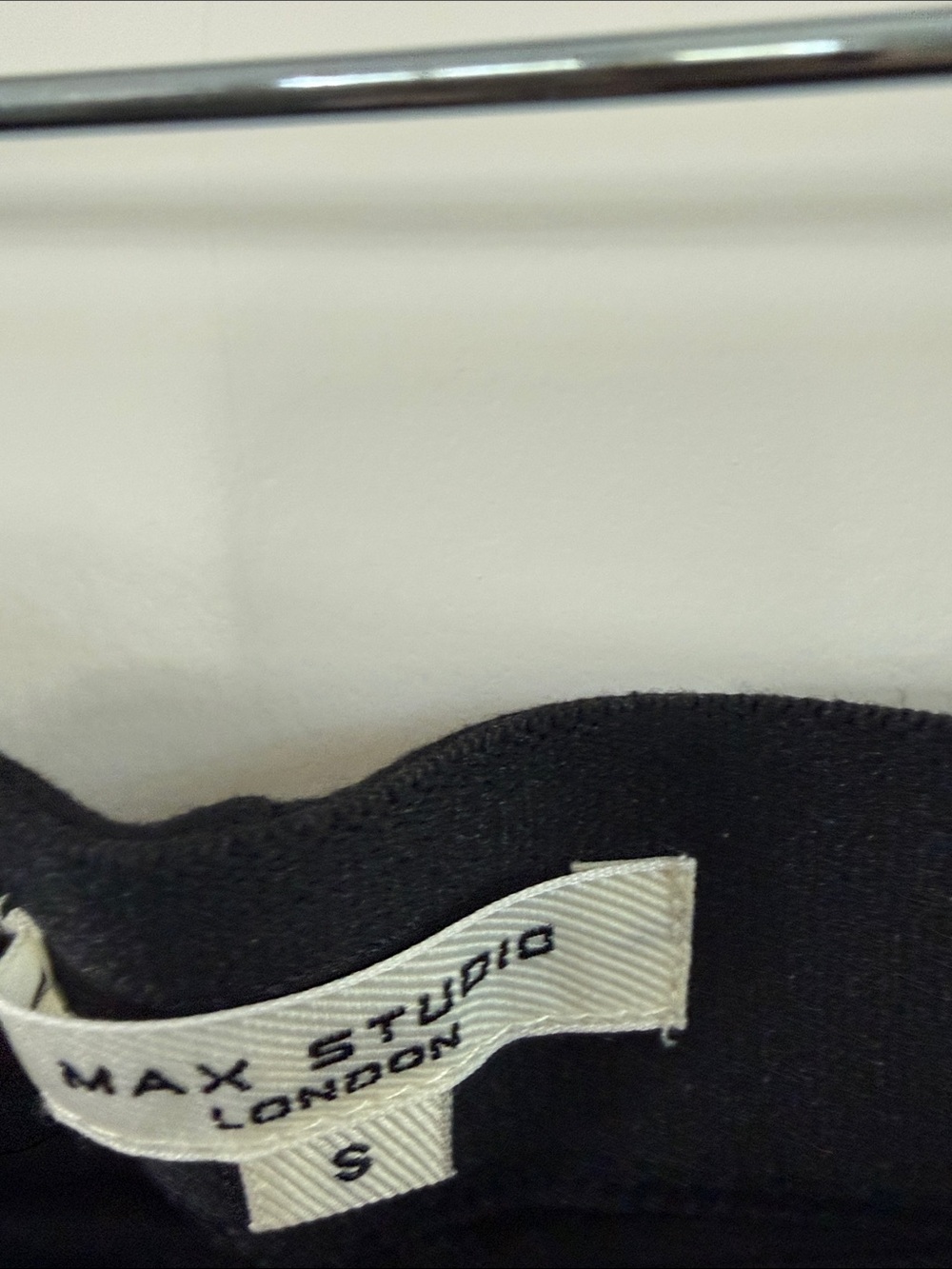 Max Studio Black Barrel Pants - Picture 2 of 4